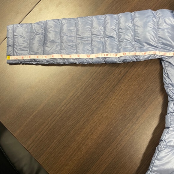 Calvin Klein light weight jacket - Picture 6 of 14